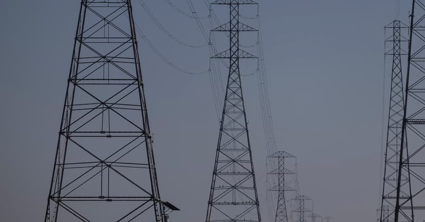 US Grid Gets $1.9B Boost for AI, EV Surge