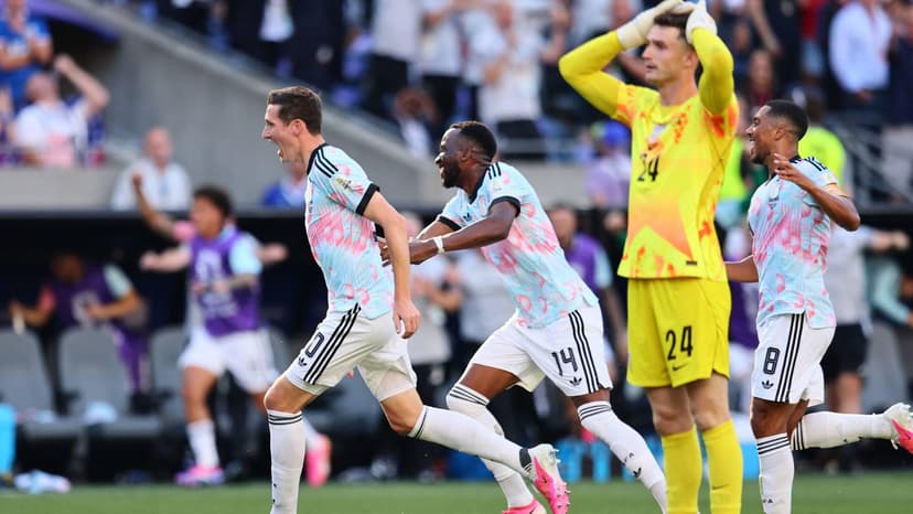USMNT Goalie's Blunder Gifts Belgium Goal
