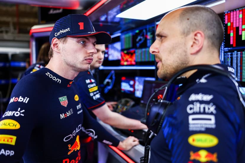 Verstappen Backs Engineer's McLaren Move