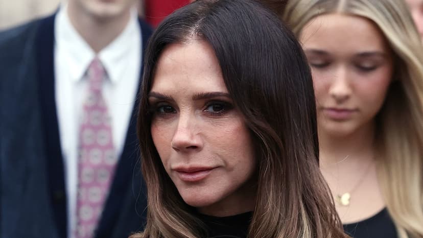 Victoria Beckham's Mom Turns Another Year Older!