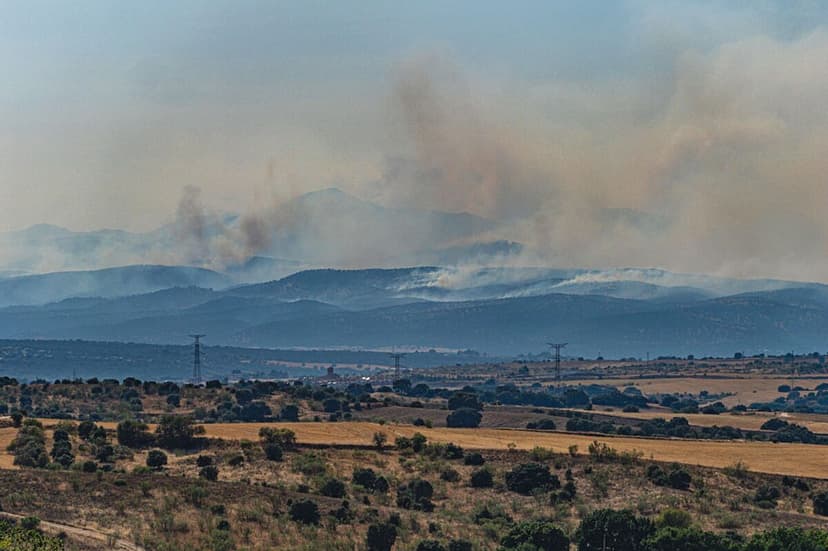 Wildfires scorch rural France and Spain