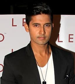Ravi Dubey