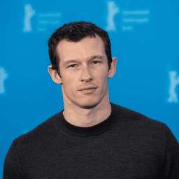 Callum Turner