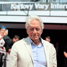Michael Douglas