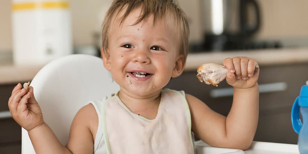 Experts Warn of Health Risks as "Carnivore Baby" Trend Gains Popularity