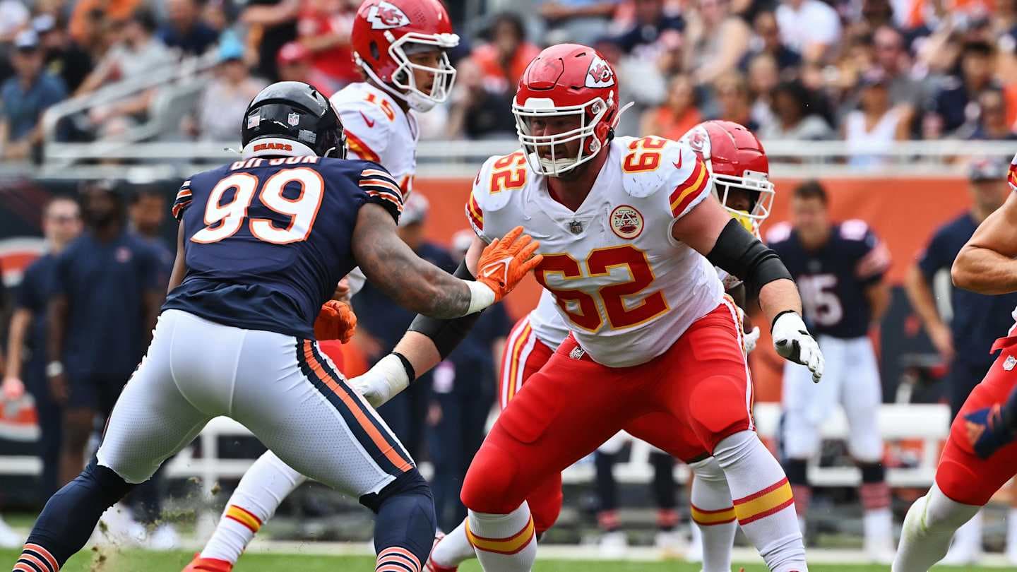 NFL Debuts "Protector of the Year" Award, Bears' Joe Thuney Tipped as Early Favorite