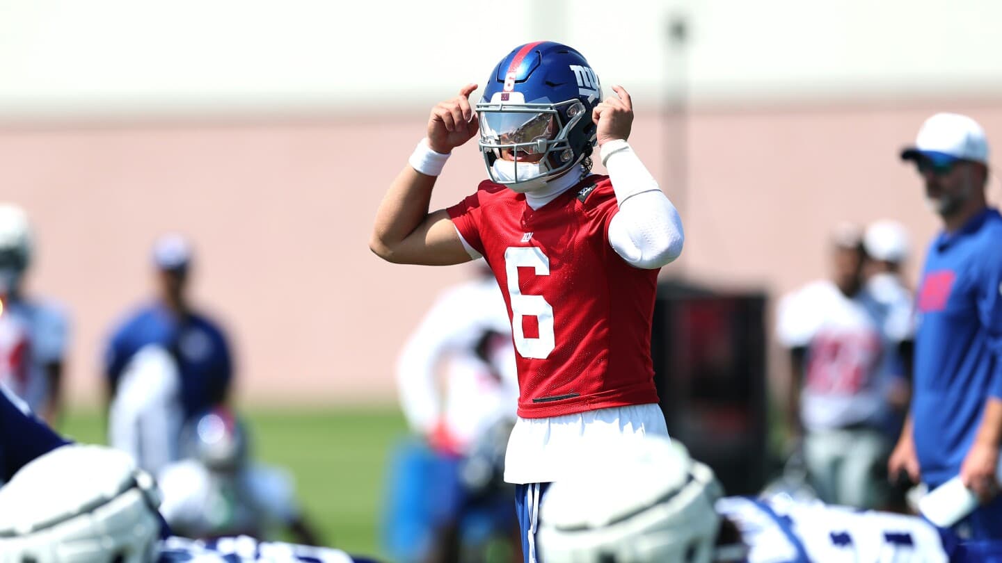 Rookie QB Jaxson Dart Impresses Giants Coaches in Training Camp