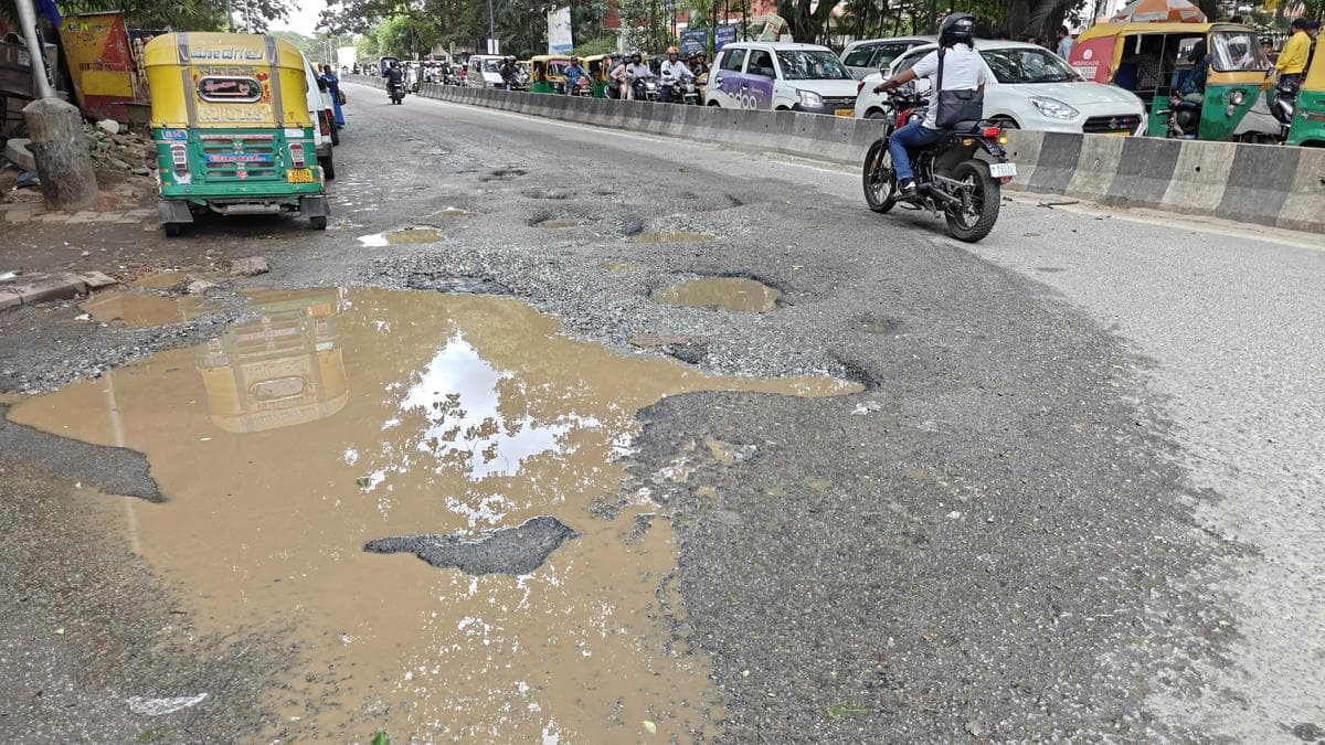 Bengaluru Battles Potholes: BBMP Declares 264 'Irreparable'