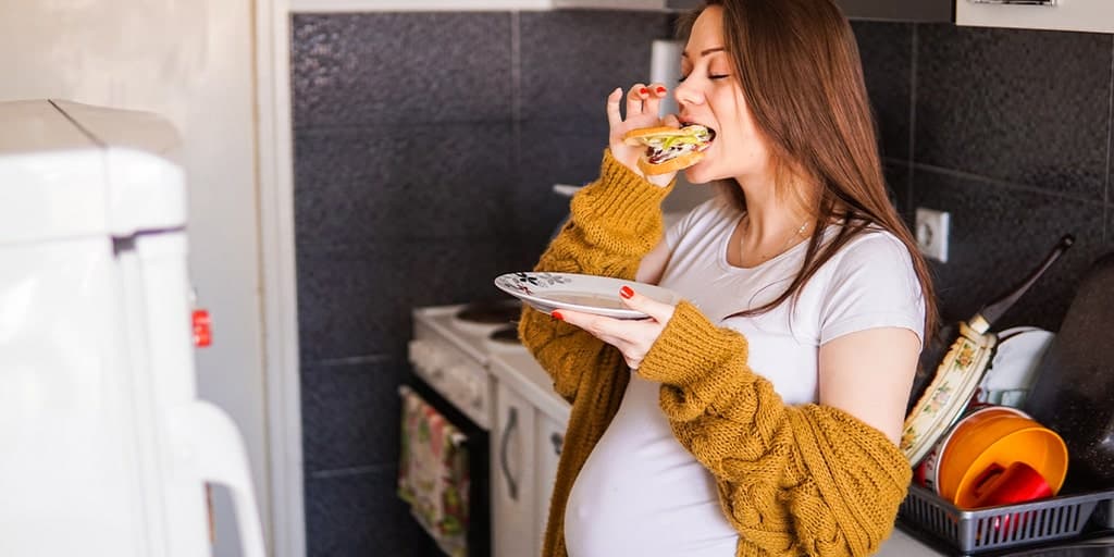Pregnant Sister's Fridge Raids Anger Fitness-Focused Brother