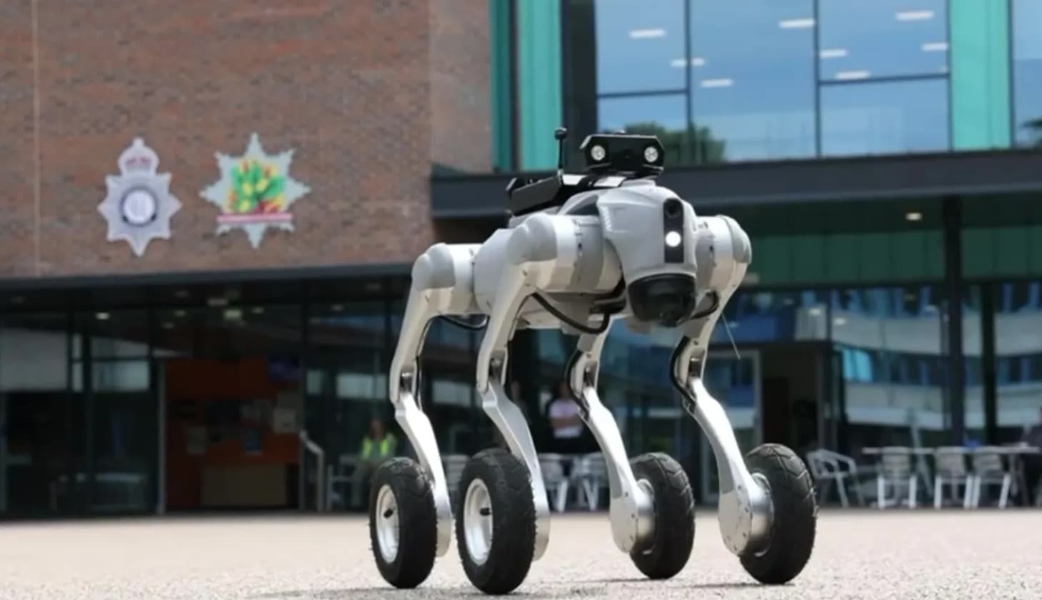 Nottinghamshire Police Trials Futuristic Robot Dog to Apprehend Criminals