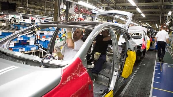 Auto Stocks Rally on Proposed 10% GST Cut, Reviving Demand