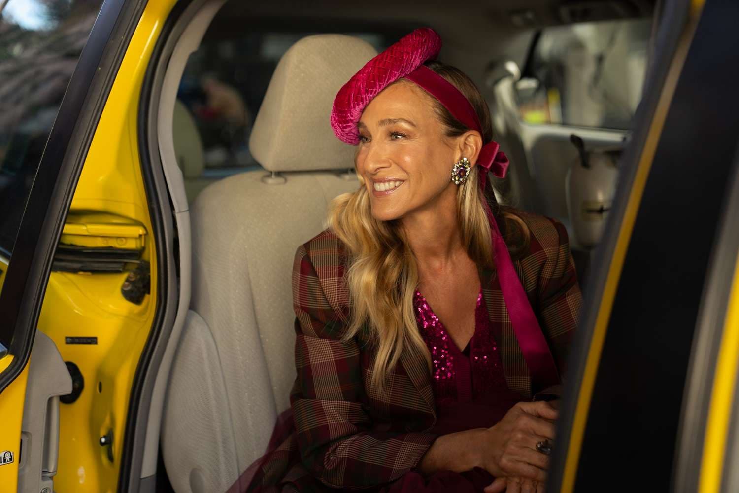 Carrie Bradshaw Embraces Singlehood in Emotional And Just Like That Finale