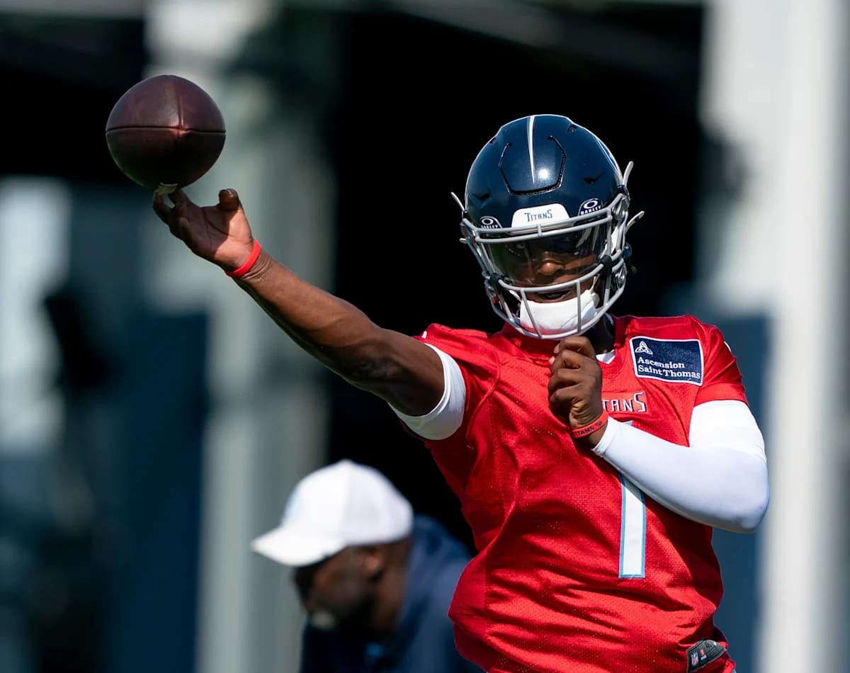 NFL Preseason Kicks Off: Rookie QBs and New Coaches Debut