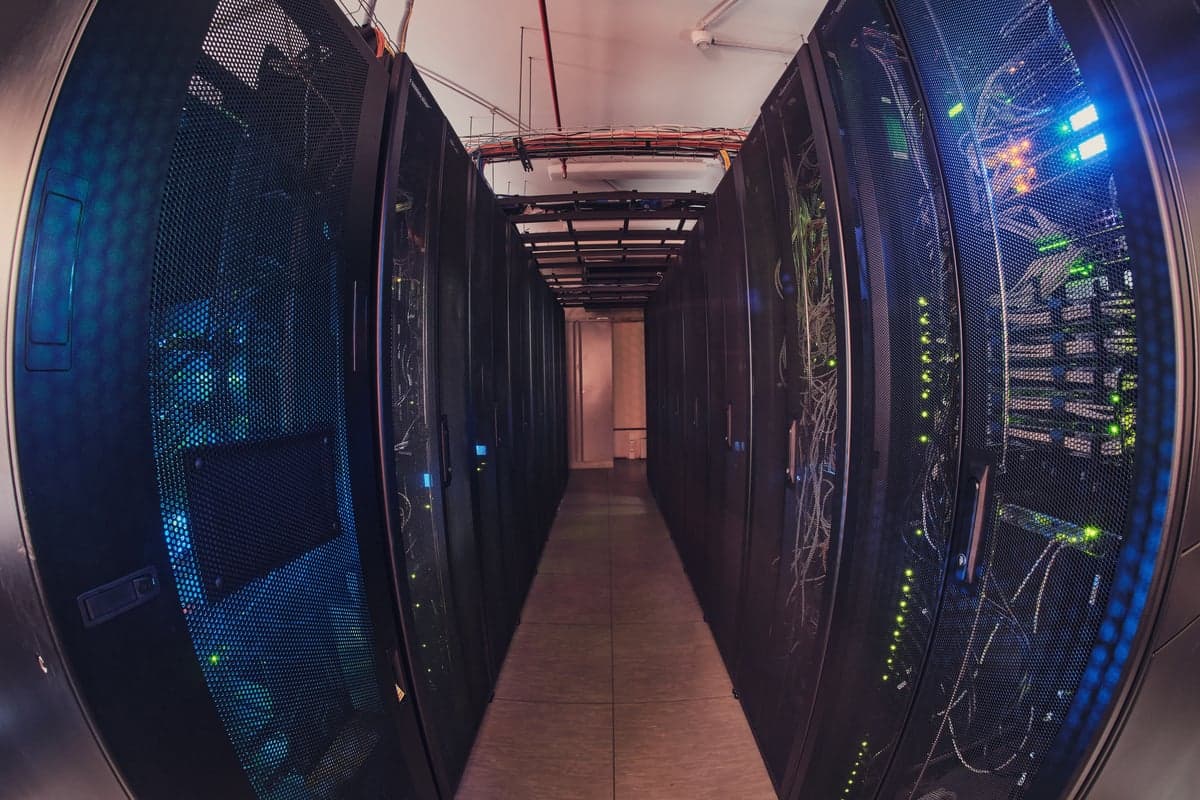 Palantir's Valuation Questioned as OpenAI Raises $6B at $500B