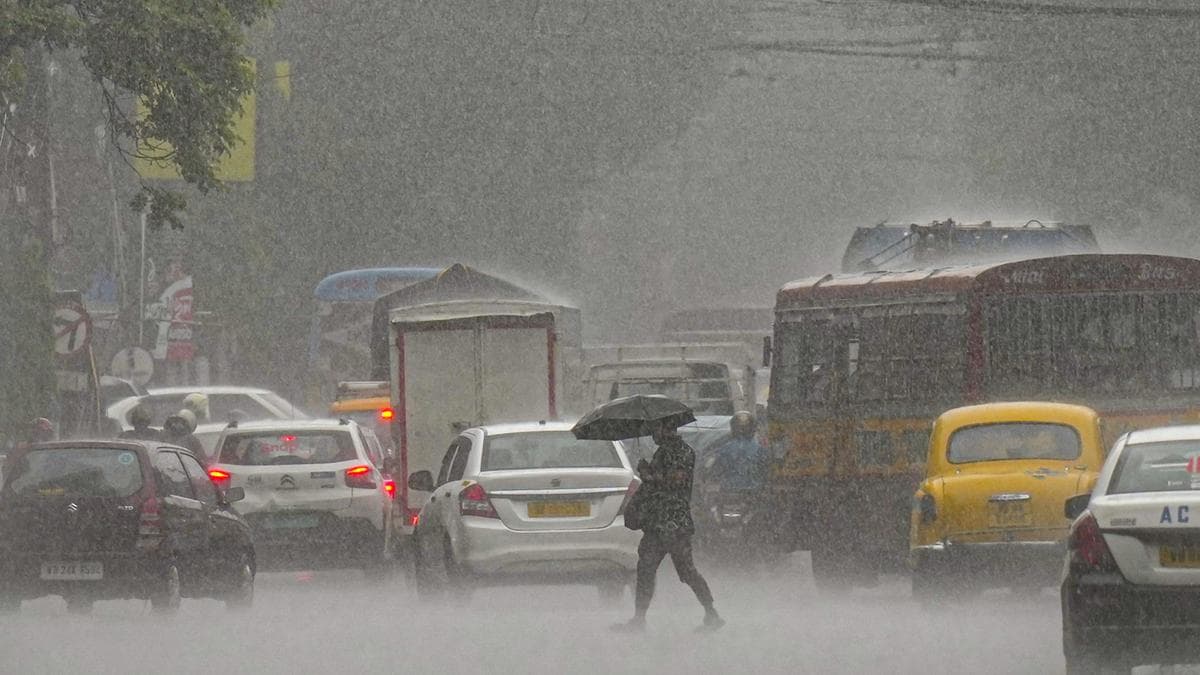 Landslides Shut Down Key Highway in North Bengal, Disrupting Commutes