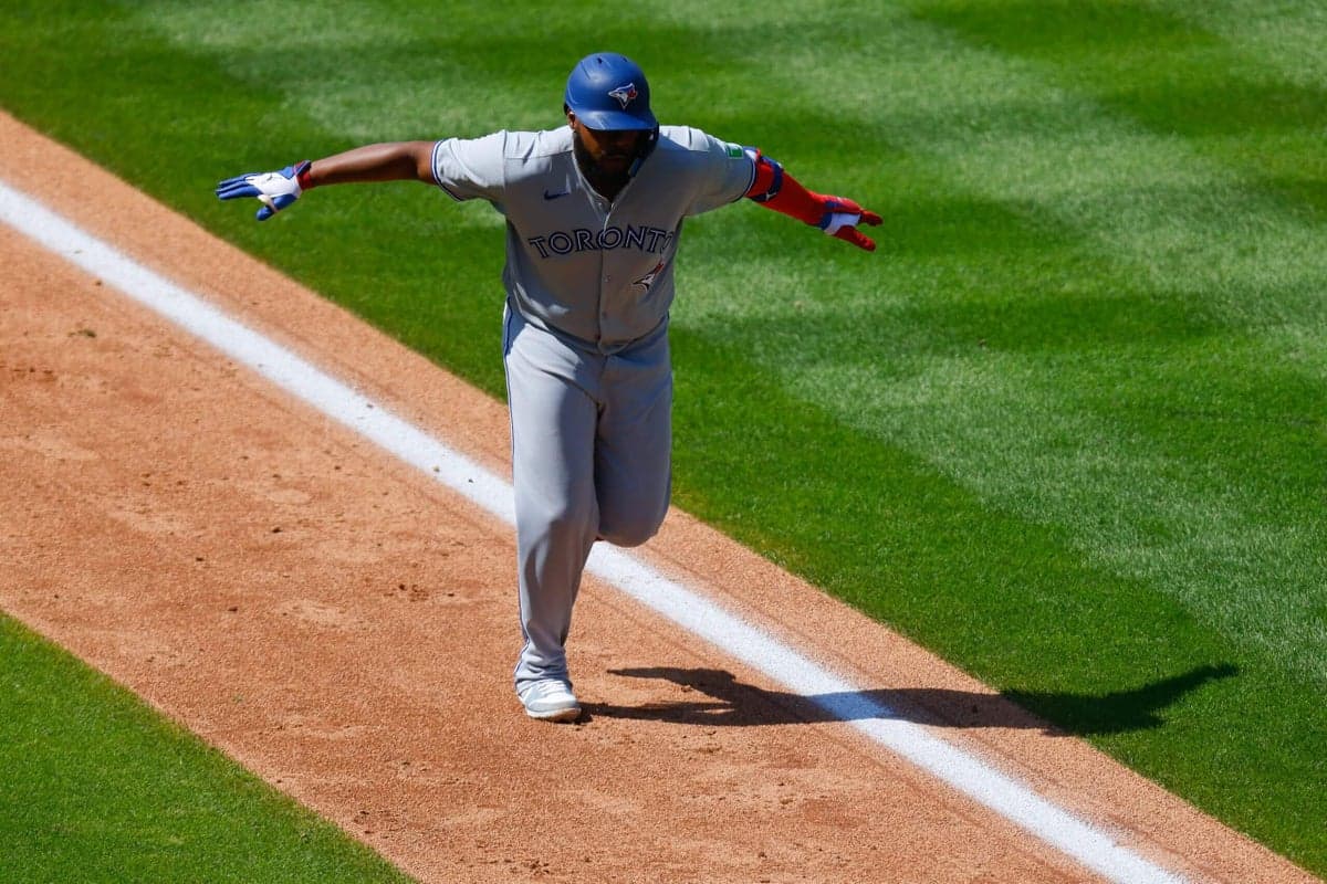 Blue Jays Crush Rockies in Historic 3-Game Sweep at Coors Field