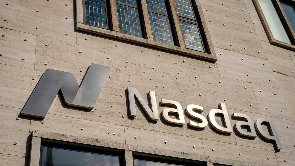 AI-Generated Article Triggers 10% Plunge in Insurance Firm's Stock