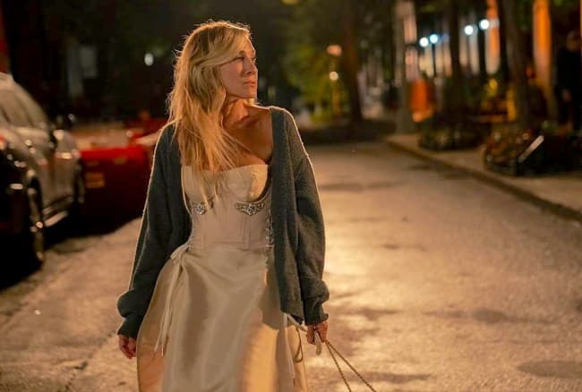 Carrie Bradshaw Reclaims Her Independence, Ending Relationship with Aidan