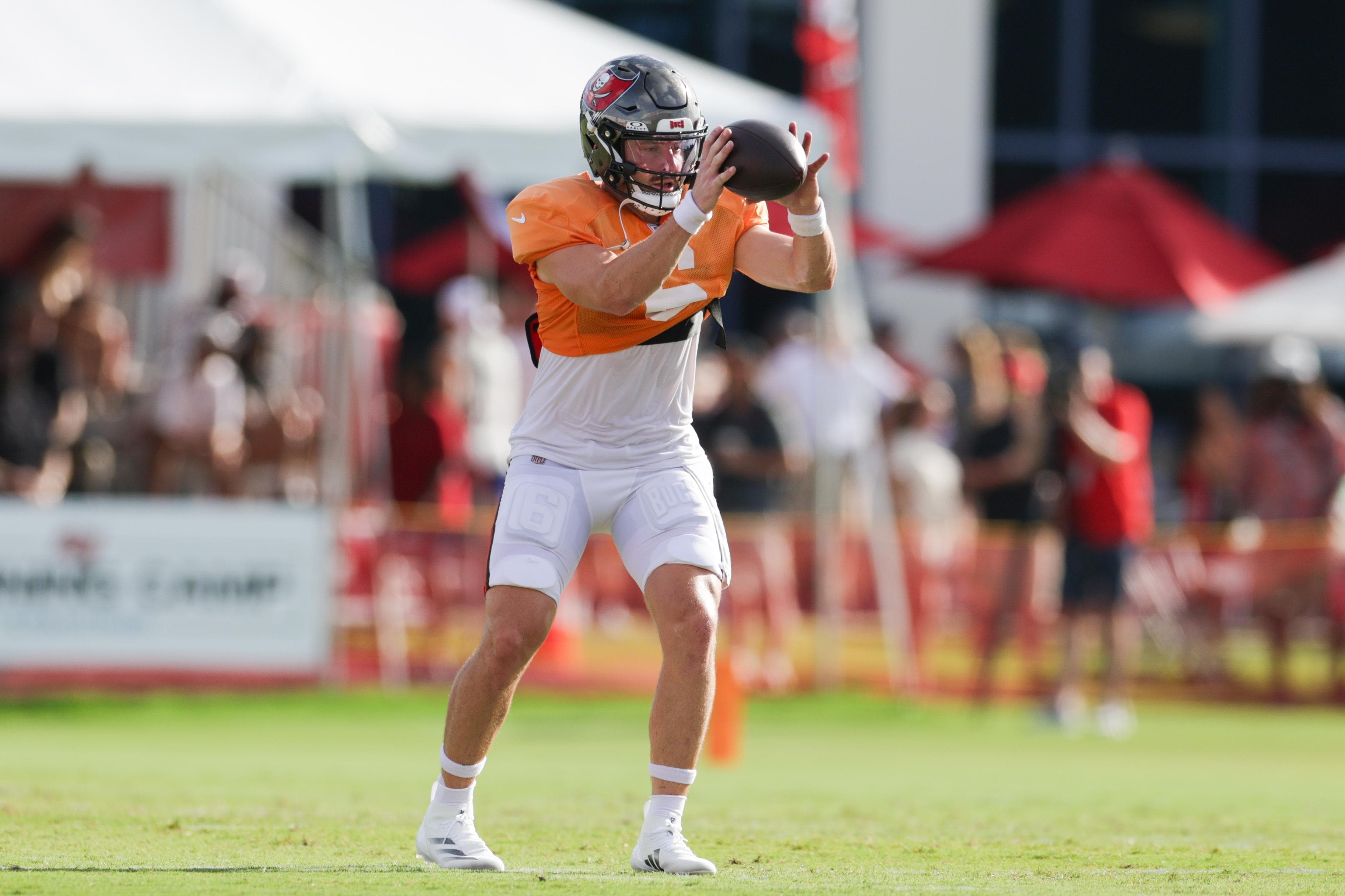 Buccaneers QB Mayfield Fearlessly Jumps into Heated Practice Brawl