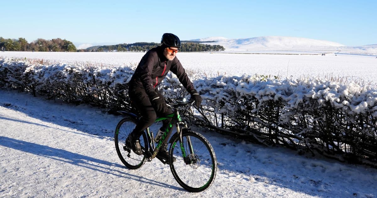 UK Braces for Plummeting Temperatures and Potential Snow Ahead of University Term