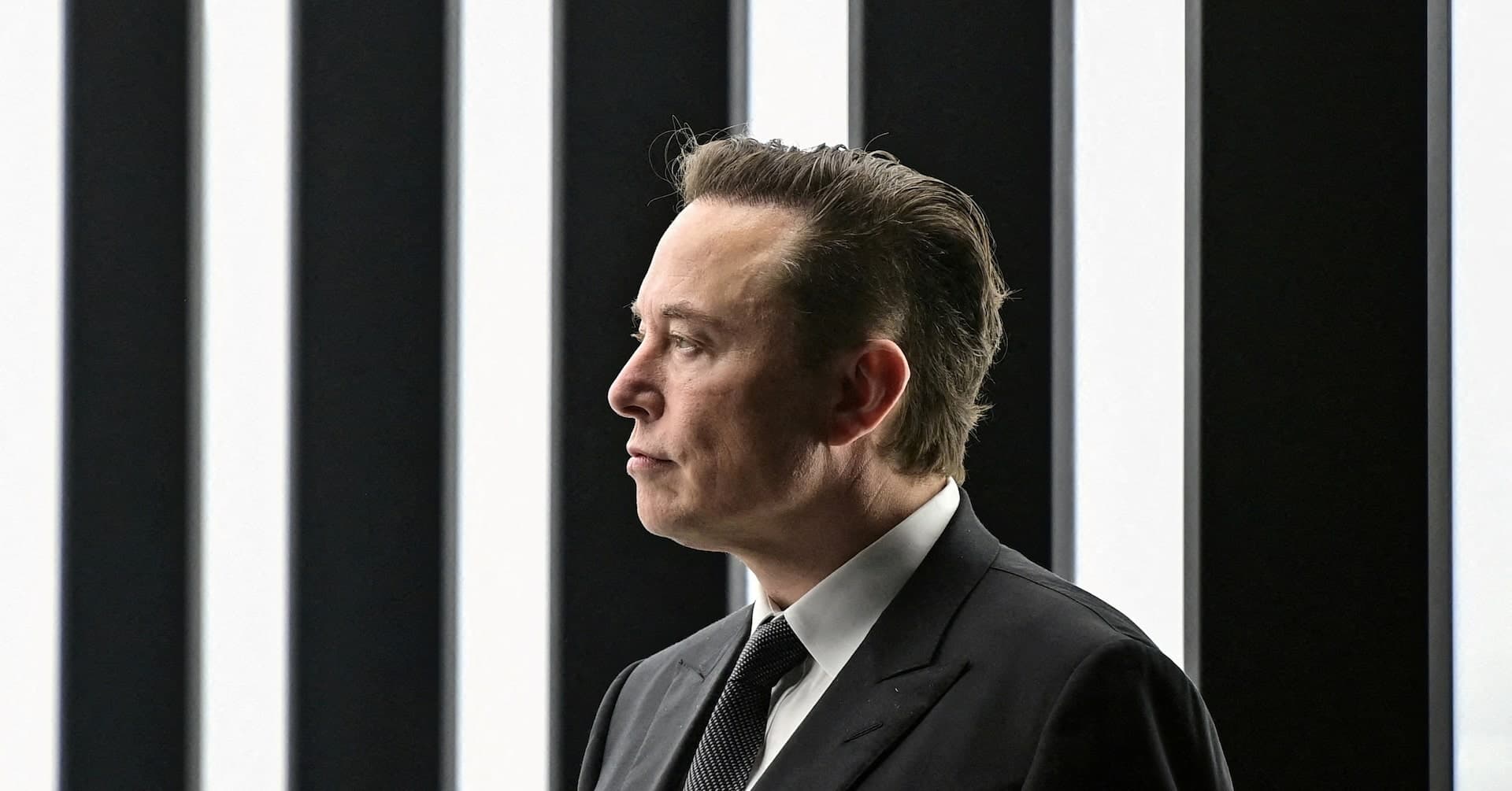 Musk Fights SEC Lawsuit Over Delayed Twitter Stake Disclosure