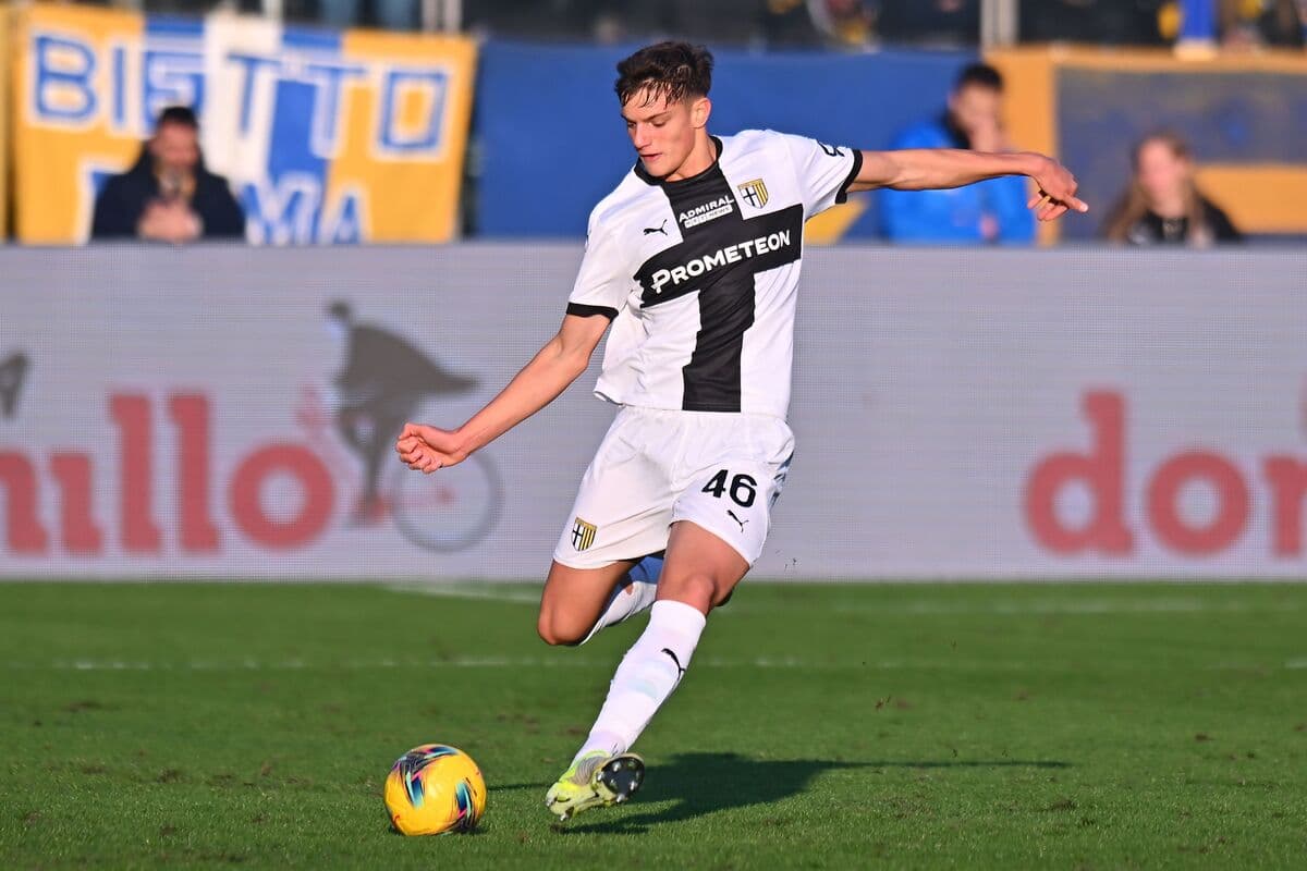 Liverpool Poised to Sign Promising Italian Defender in €35M Deal