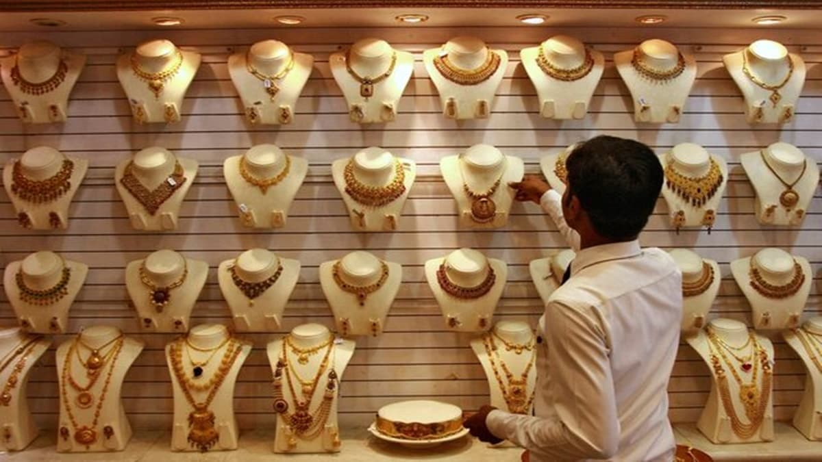 Jewelers Adapt to High Gold Prices with Lightweight, Low-Karat Offerings