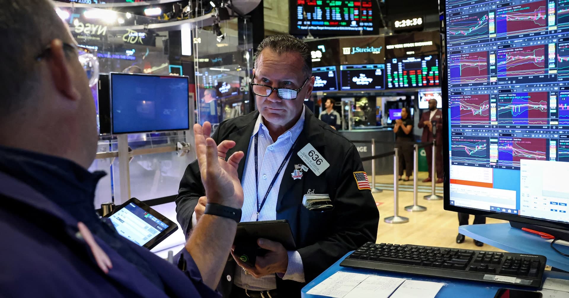 Foreigners Unfazed by Dovish Fed Bets, Flock to U.S. Assets