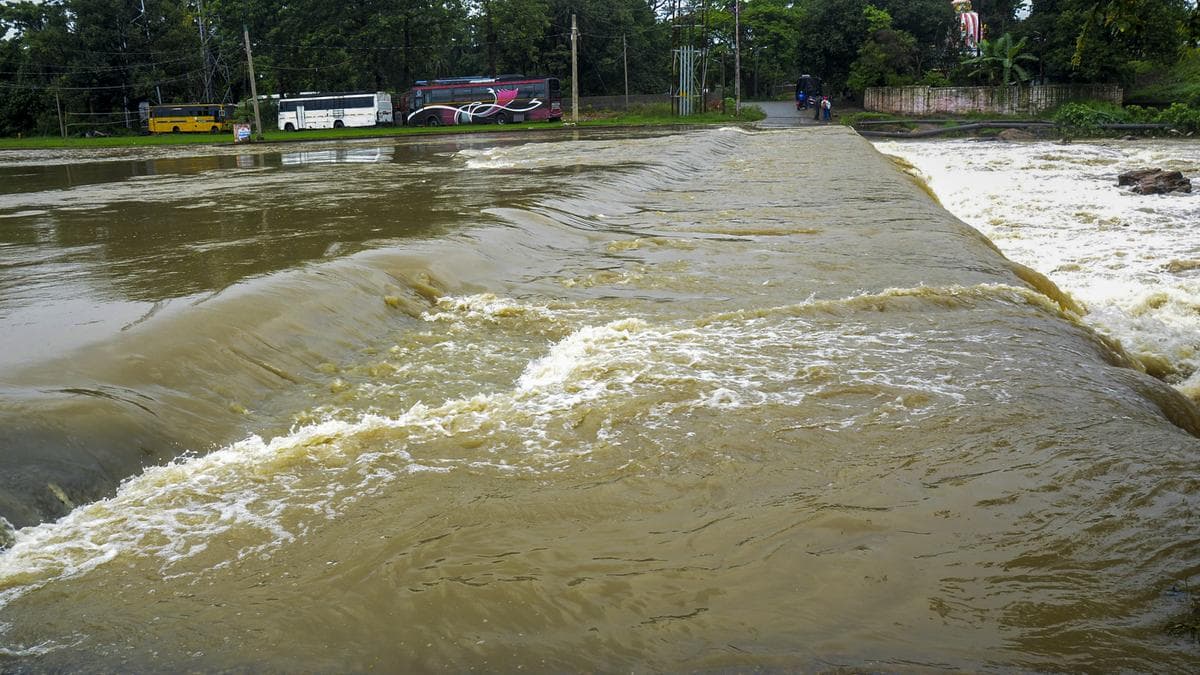 Deadly Rains Claim 5 Lives, Trigger Rescue Efforts in Jharkhand