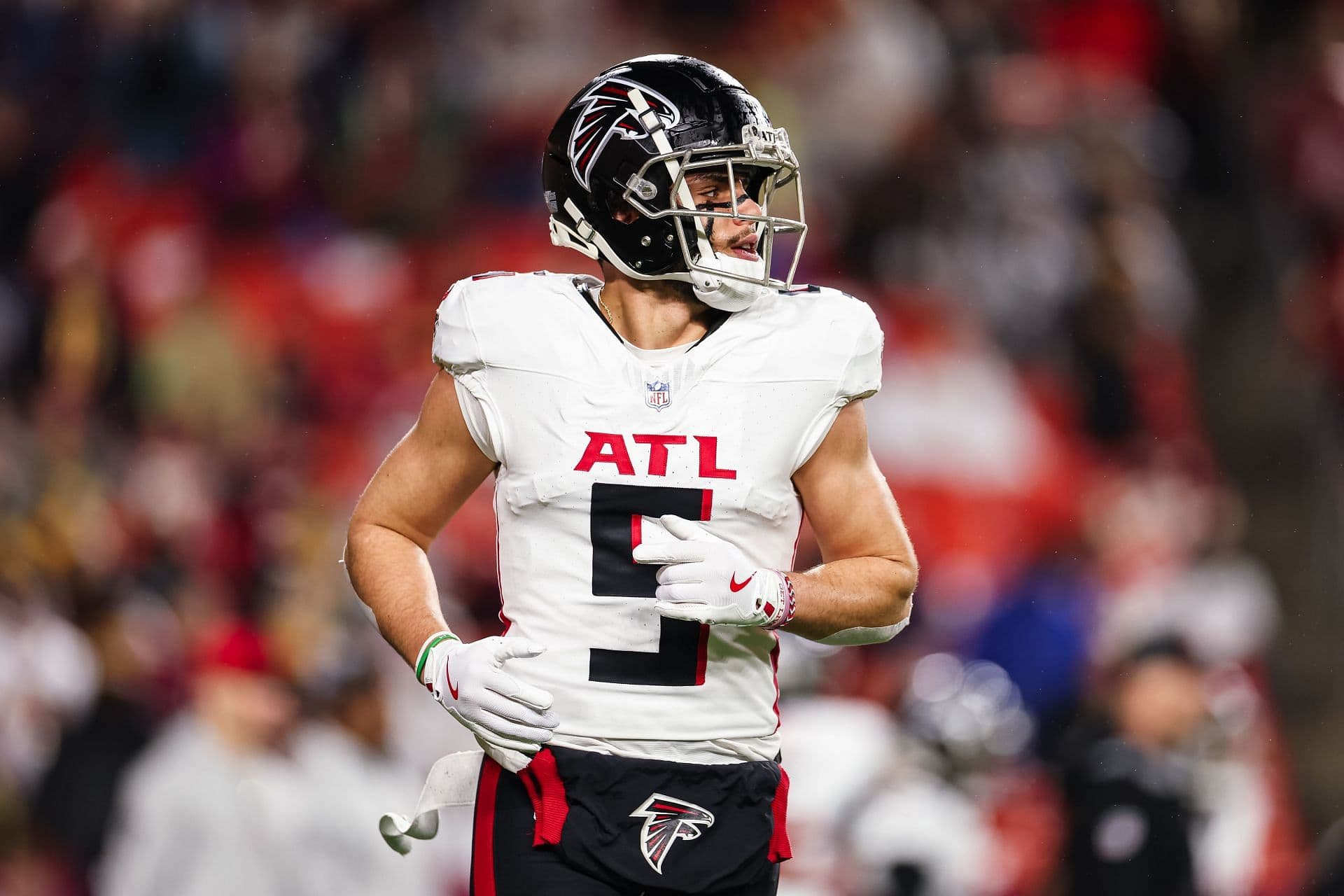 Drake London's Breakout 2024 Season Propels Him to Top of 2025 Fantasy Rankings