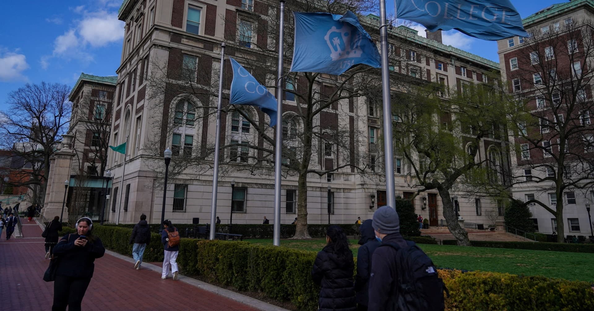 Elite Colleges Accused of Conspiring to Inflate Tuition Costs