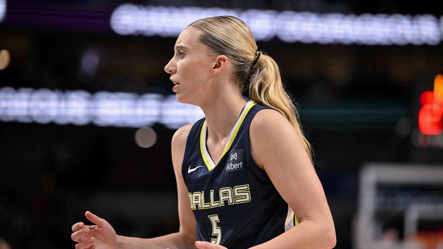 Rookie Phenom Paige Bueckers Dazzles in WNBA Debut Season