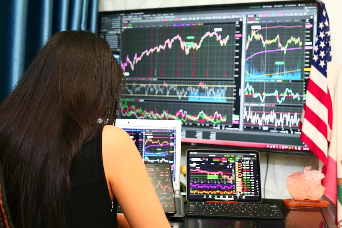 IBKR Shares Surge 38% in 2 Years as Cramer Lauds Firm's Intelligence