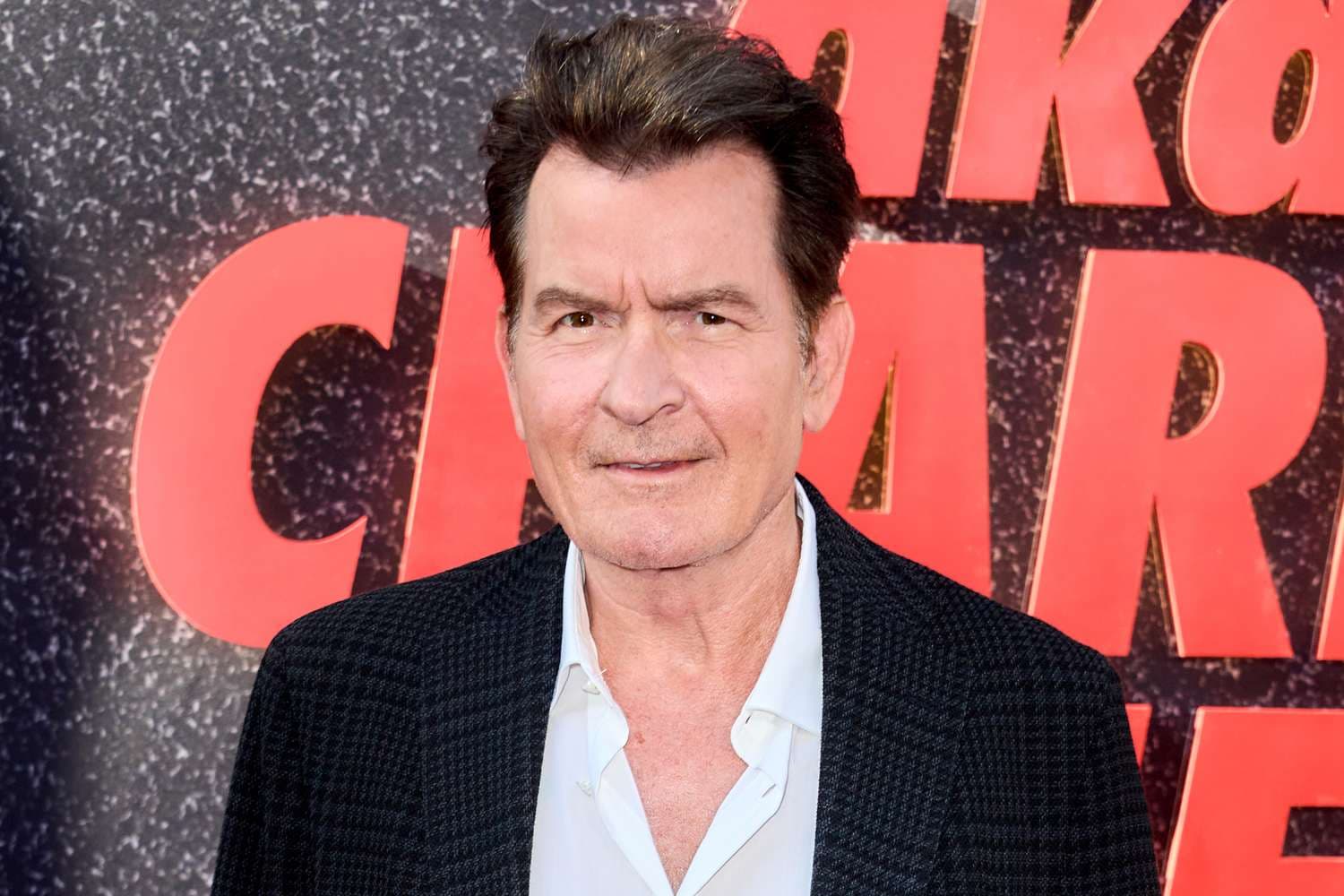 Charlie Sheen's Turbulent Rise and Redemption: A Rollercoaster of Fame, Addiction, and Reinvention