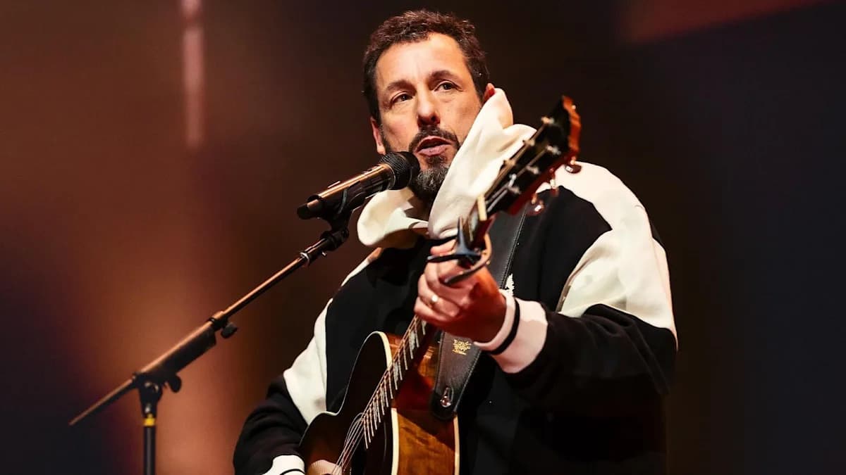 Adam Sandler Brings '90s Legends to His Nostalgic Comedy Tour