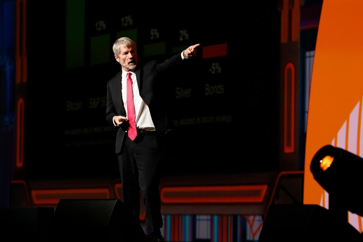 MicroStrategy Acquires 3,081 BTC, Lawyer Forecasts 40% Stock Rally