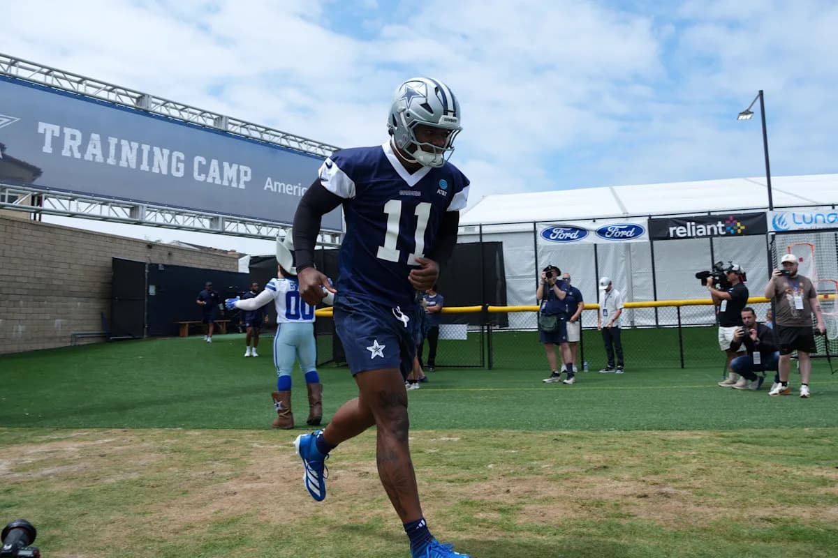Micah Parsons' Contract Saga: Dallas Cowboys' Dilemma Unfolds