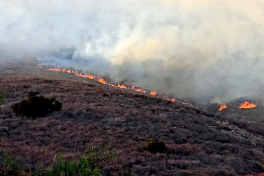 Brush Blaze Threatens Jurupa Hills and Sunnyslope Communities