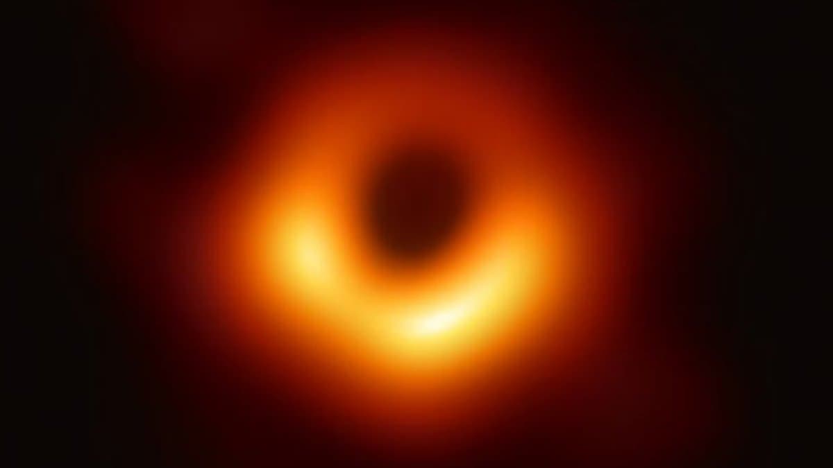 Interstellar Mission to Probe Black Hole's Secrets Proposed