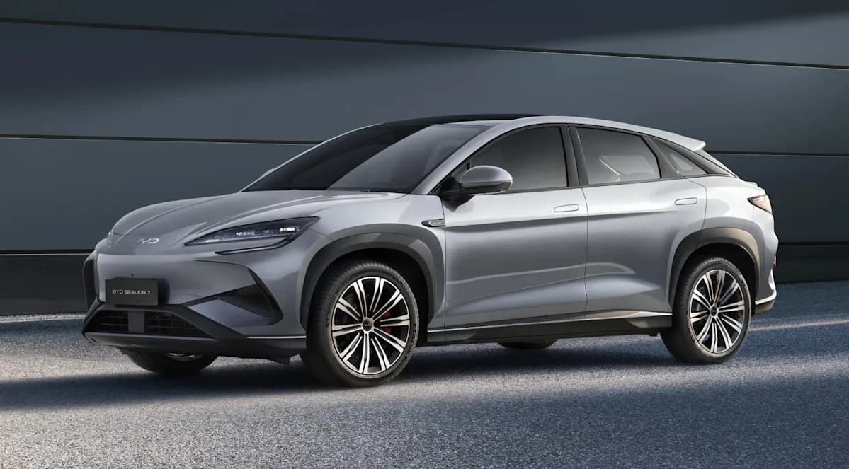 Indonesian Vehicle Sales Plunge 18% in July 2025