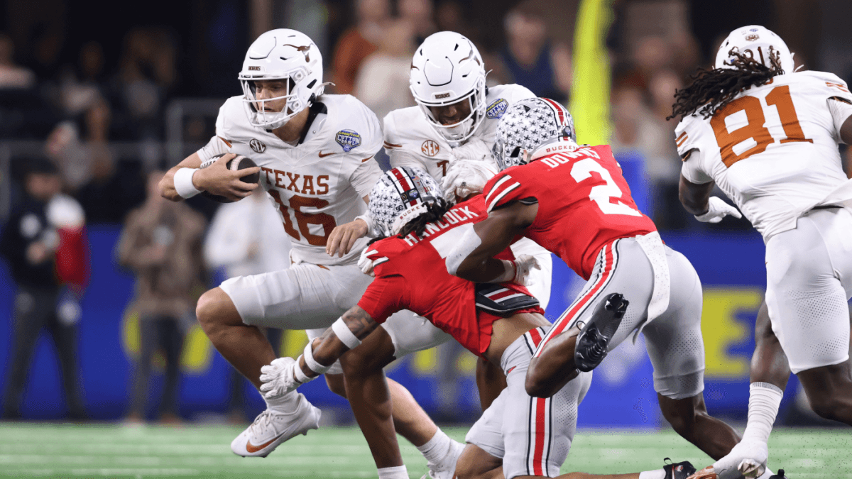 SportsLine's Model Forecasts Upsets and Tight Contests in Week 1 College Football