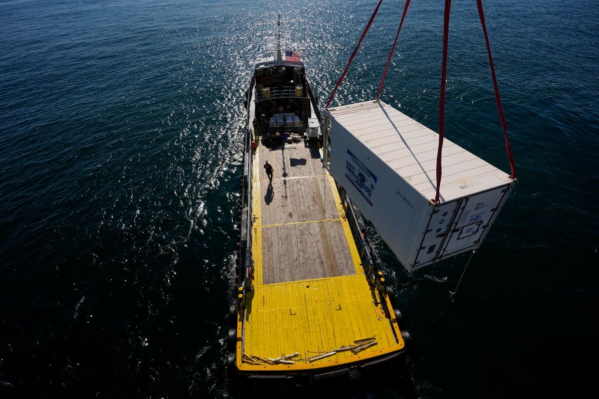 Expedition Taps into Massive Offshore Freshwater Reservoir