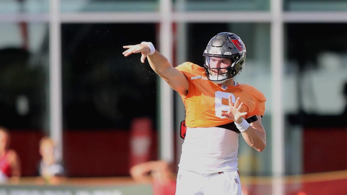 Buccaneers QB Mayfield Sidelined with Hand Injury, Backup Trask Steps Up