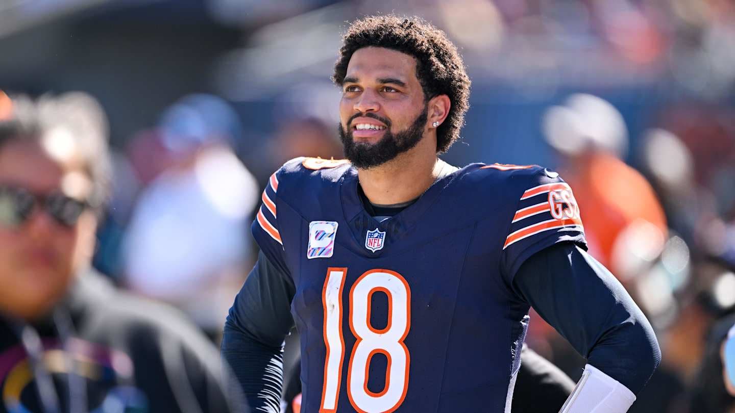 Bears QB Caleb Williams Surprises NFL Legend's Sons with Heartwarming Gift