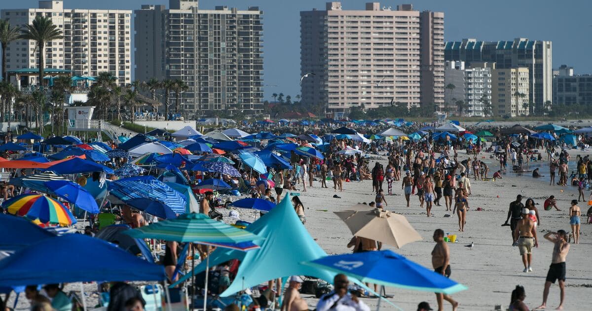 Deadly "Flesh-Eating" Bacteria Outbreak Sweeps Southeastern U.S. Coasts