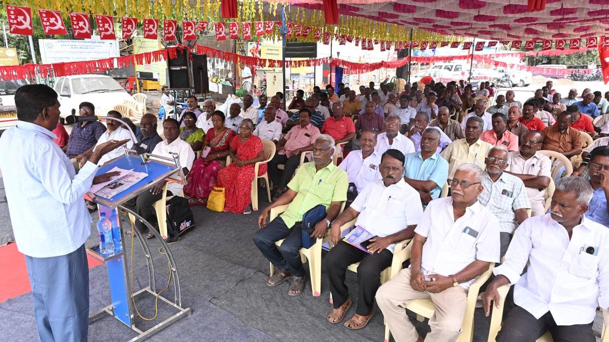 Tamil Nadu Transport Retirees Protest Delayed Pension Benefits