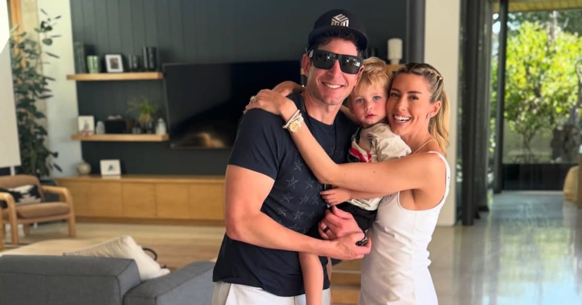 Celebrities Cash In on Real Estate Boom: Cavallari, Duchovny, and Ryan Score Big Profits