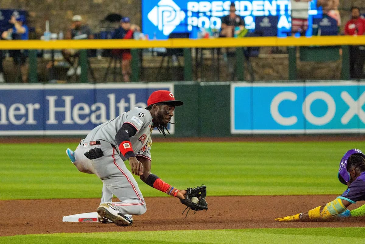 Reds Suffer Heartbreaking 11th-Inning Loss to Diamondbacks