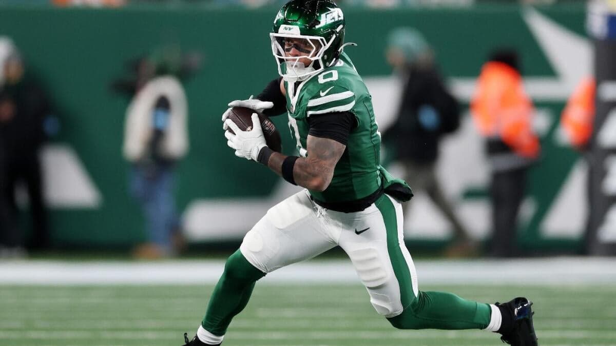 Fantasy Football Breakouts to Watch in 2025