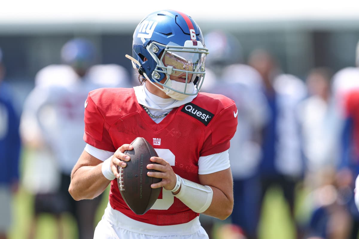 Veteran Receiver Nabers Offers Advice to Giants Rookie QB Dart